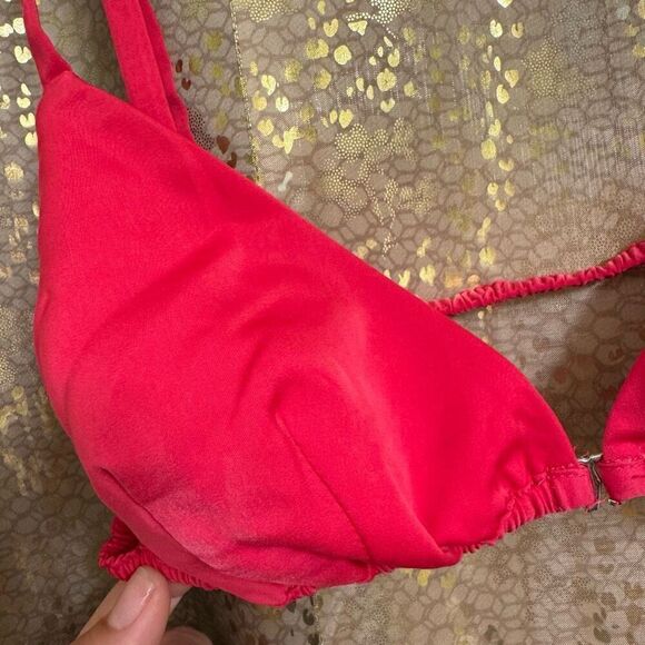 Free People Intimately Hot Magenta Pink Front Clip Triangle Bralette S NWOT - Picture 3 of 5